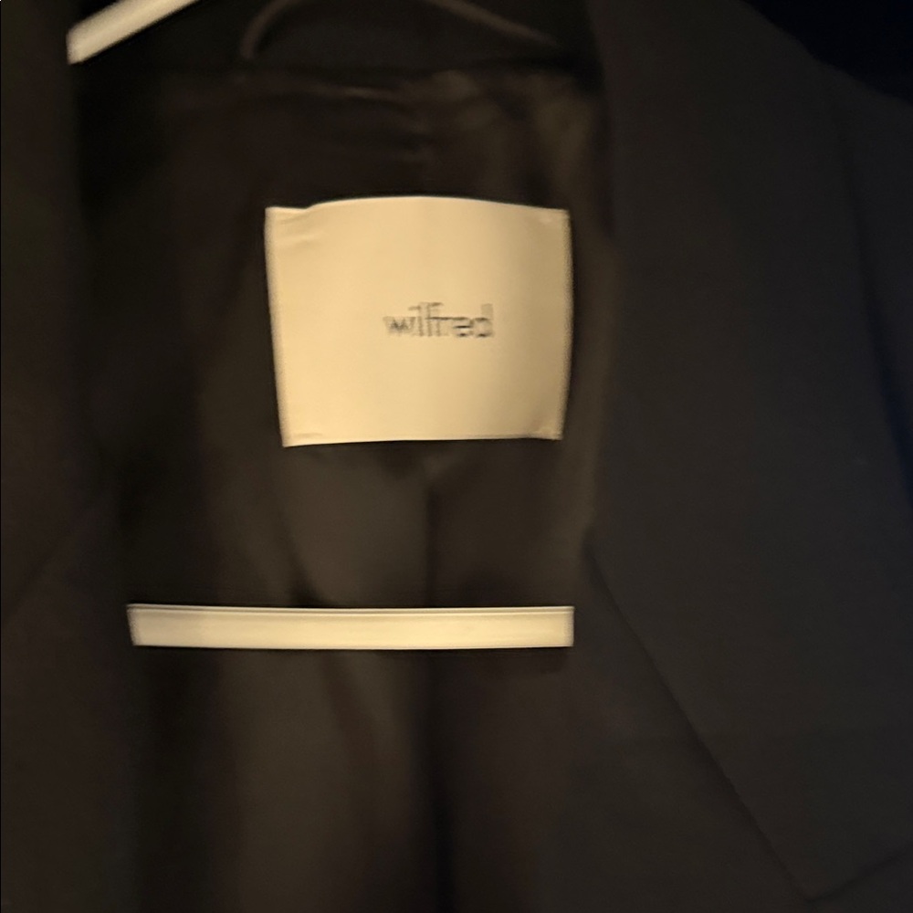 Wilfred Classic Black Blazer